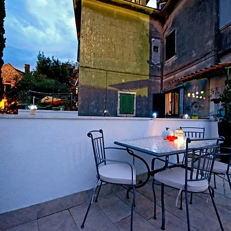 Appartement Microapartment Suni